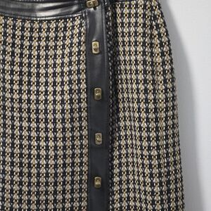 Talbots Wool Mini Skirt Black and Tan Brass Buttons Plaid Size 20W FLAW SEE PICS